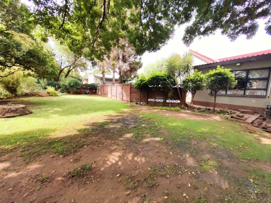 4 Bedroom Property for Sale in Grimbeeck Park North West